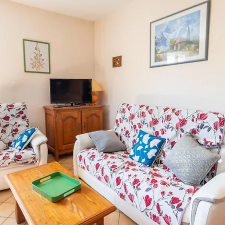 Holiday home Meuble De Tourisme Au Recoux Le Recoux