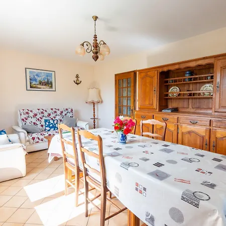 Meuble De Tourisme Au Recoux بيت للعطل
